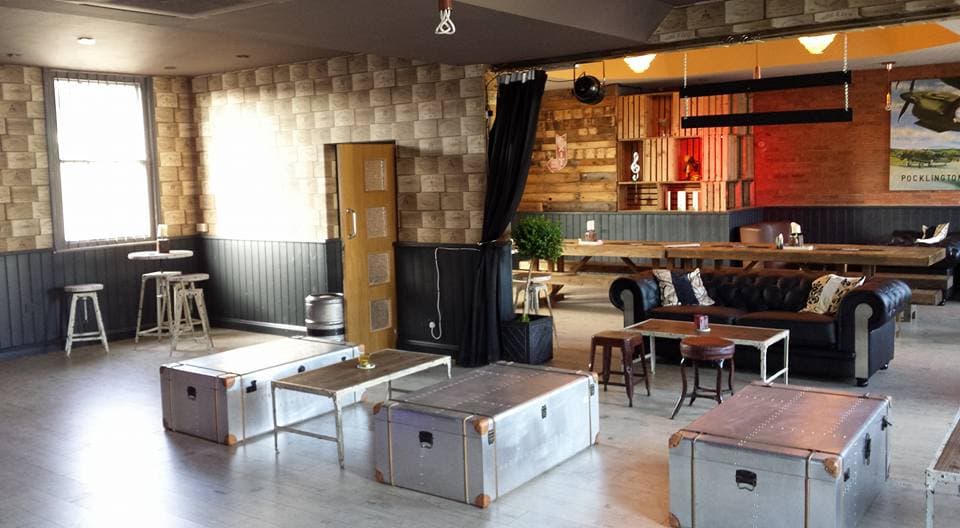 Simply JJ’s Retro Bar