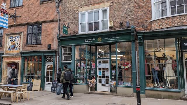 St Leonard's Hospice Shop - Charity Shops in york