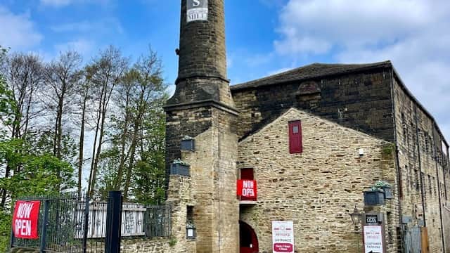 Worth Valley Antiques Centre - Antique Shops in keighley