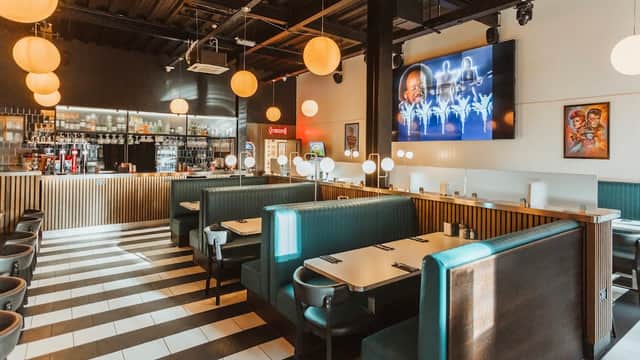 Dining at Beverley Hills Diner & Bar in beverley