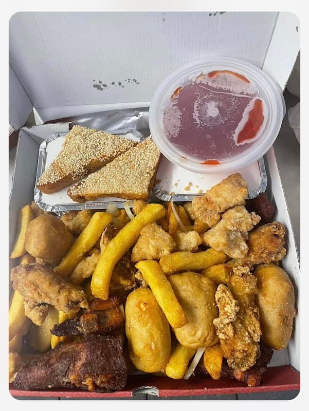 LUCKY SEVEN Chinese Takeaway