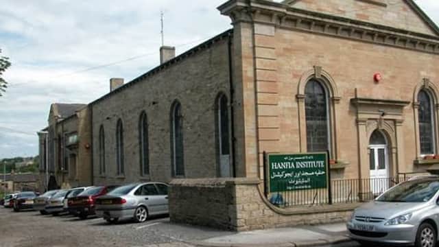 Hanfia Masjid - Mosques in huddersfield