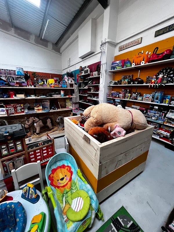 Unit G • Charity Shop