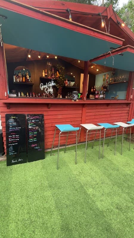 Roast & Toast, Cafe and Cocktail Bar