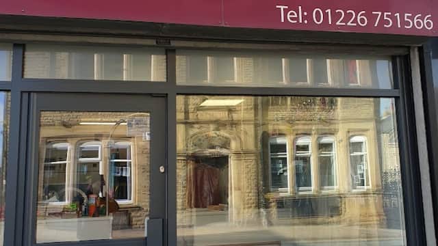 Snazzy's - Dry Cleaners in wombwell