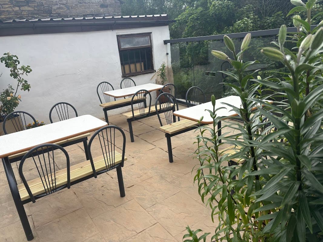 The Bridge Cafe & Bistro