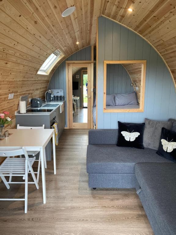 Mowbray Cottages & Glamping