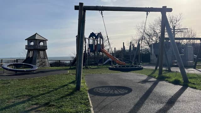 kiddies play area - Playgrounds in robin hoods bay