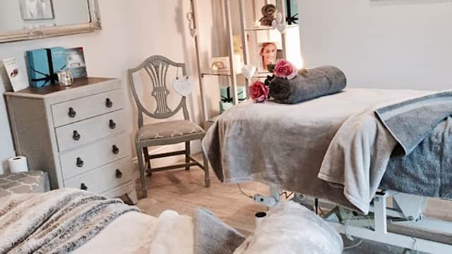 Estetica Beauty Clinic - Beauty Salons in huddersfield