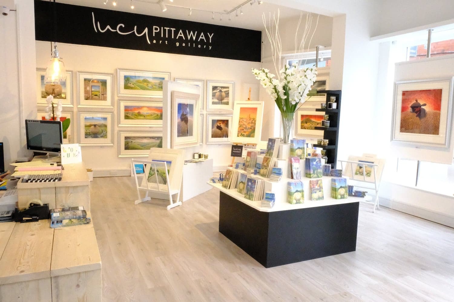 Lucy Pittaway Fine Artist