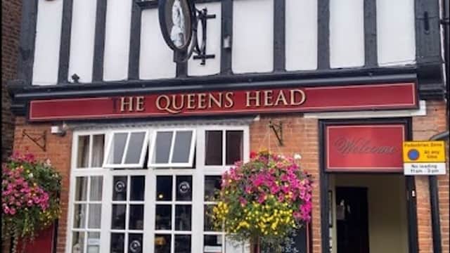 Food & drink at Queens Head in beverley