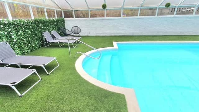 Accommodation at Spa home with pool sauna hottub & bar sleeps 20 in aston