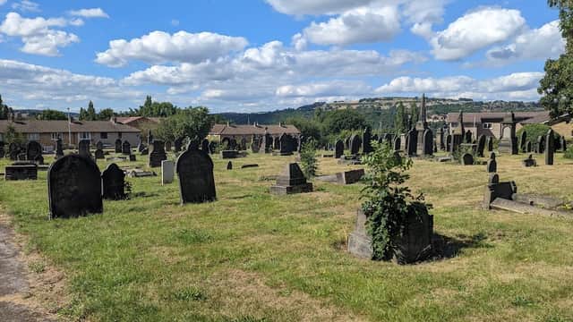 Windhill Methodist Cemetery - Cemeteries in bradford