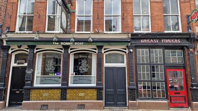 Greasy Fingers Barber Shop - Barbers in hull