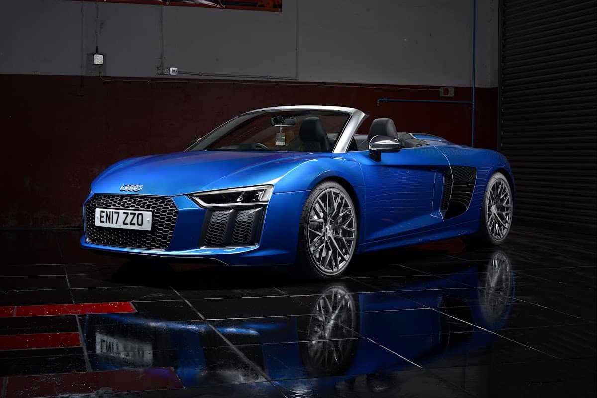 ENZO PRESTIGE CAR HIRE