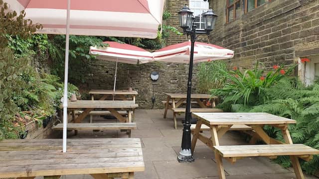 Dining at The Kings Arms in cross roads
