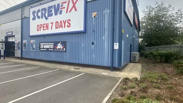 Screwfix Birstall - Ironmongers in batley