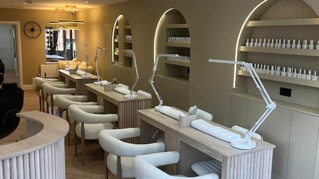 Beauty Lounge - Beauty Salons in nether edge