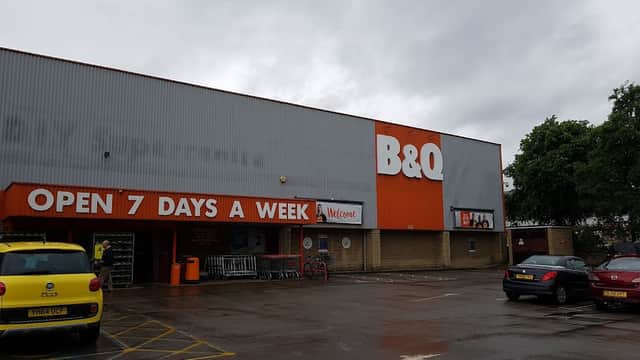 B&Q Dewsbury