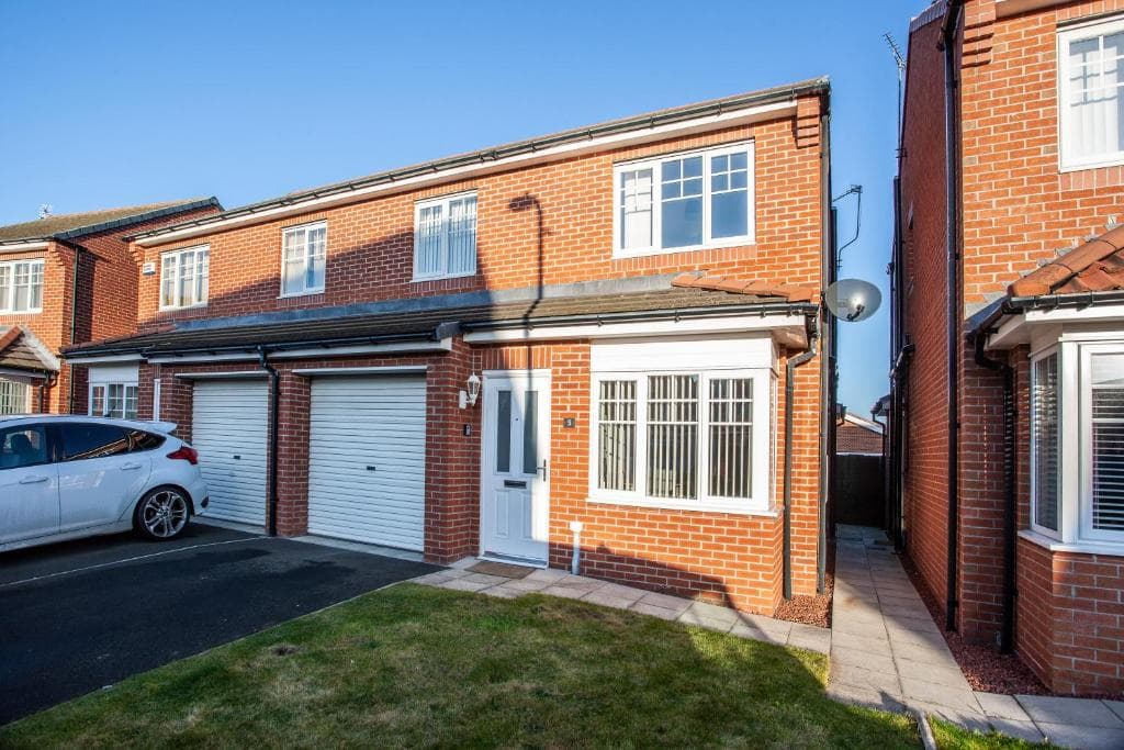 Wilton Lodge - Short Term Furnished Rental Redcar