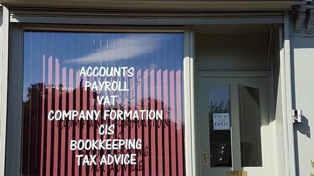 Uk Accountant - Taxe,Presettle,Universitate,Acte,Rezidenta,Universal Credit - Accountants in york