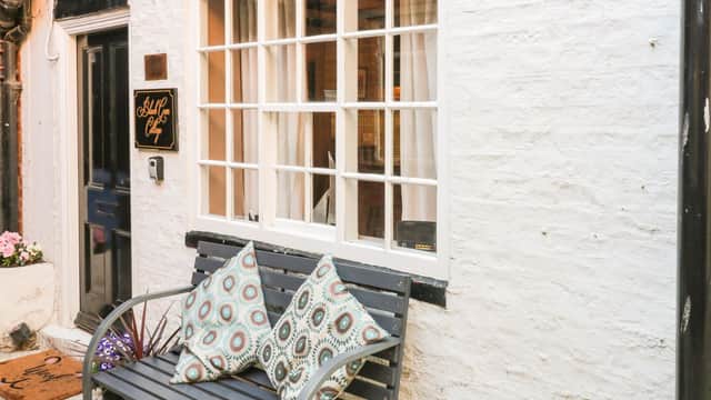 Black Gem Cottage