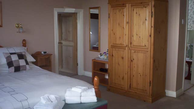 Accommodation at Upper Midgley Farm B&B in netherton