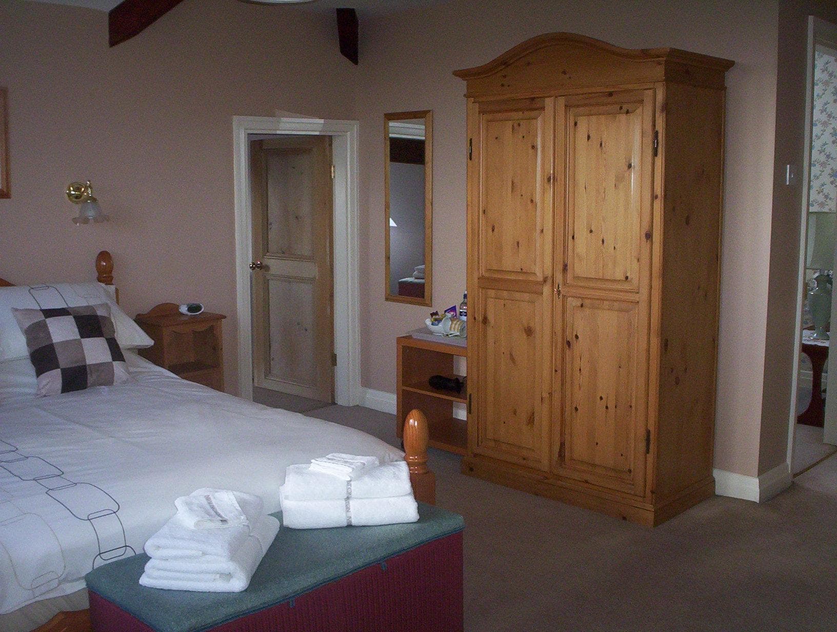 Upper Midgley Farm B&B