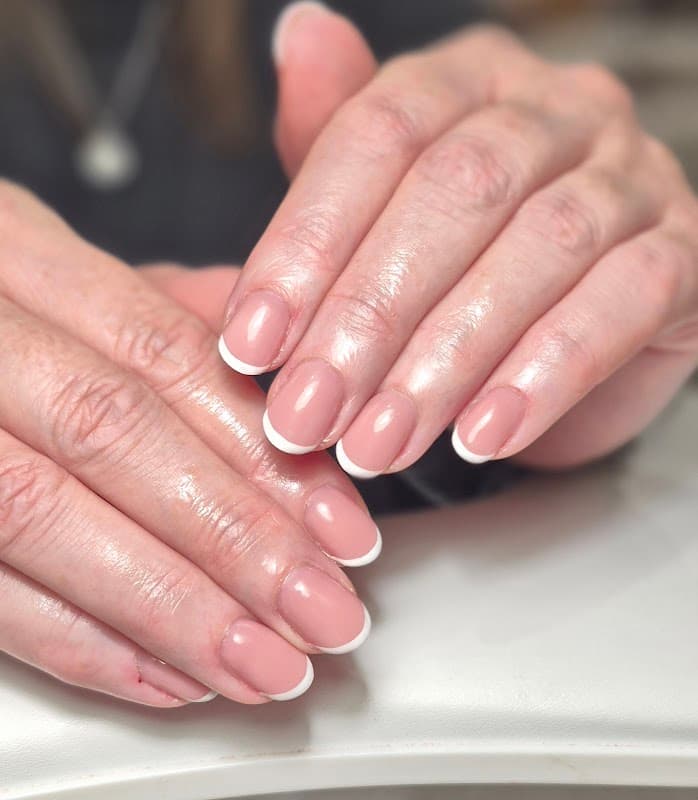JR Nails