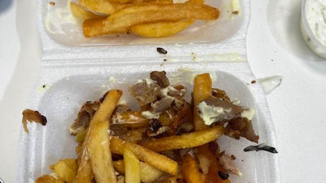 Dining at GreekLicious and Sweet in eckington