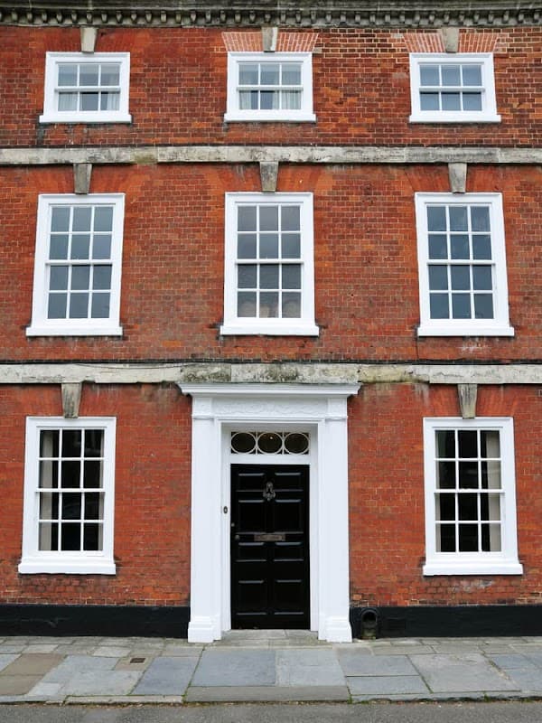 Mark Healey Decorators and Plasterers