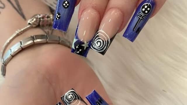 New York Nails - Nail Salons in hull