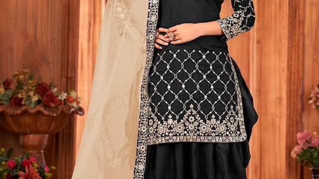 Simran Leeds Ladies Alteration and Best Suit Tailor and seller - Tailors in leeds