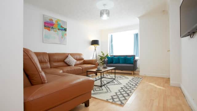 Accommodation at HAVEN HOUSE STUNNING DETACHED RESIDENCE in headingley
