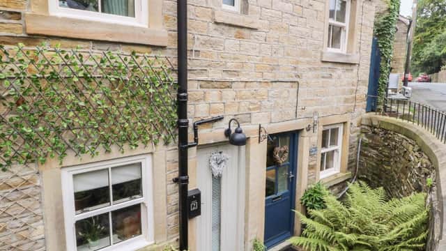 Accommodation at 1 Oakleys in holmfirth