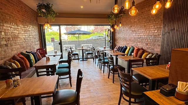Cafe 96 location Cafรจ in moortown