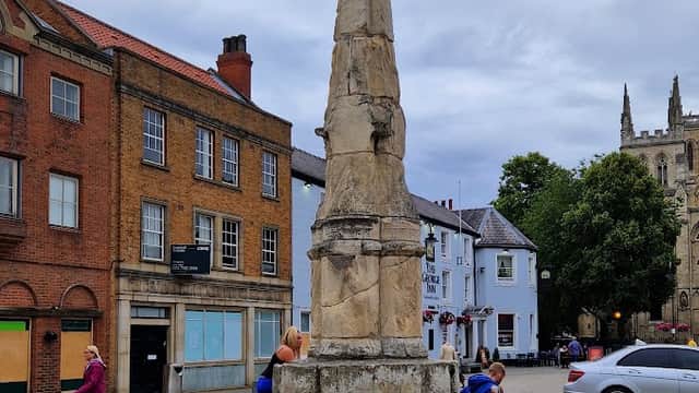 Market Cross - Monuments in selby