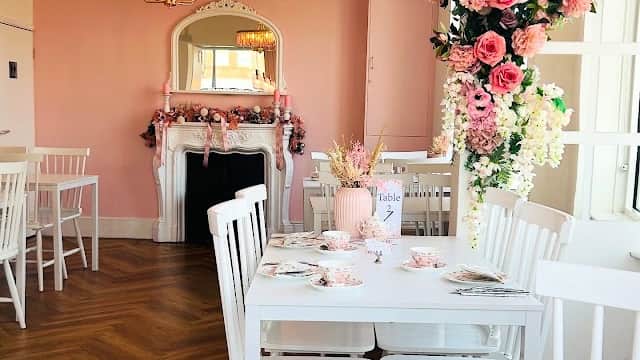 The Fairy Godmothers Bakes - Tea Rooms in hull