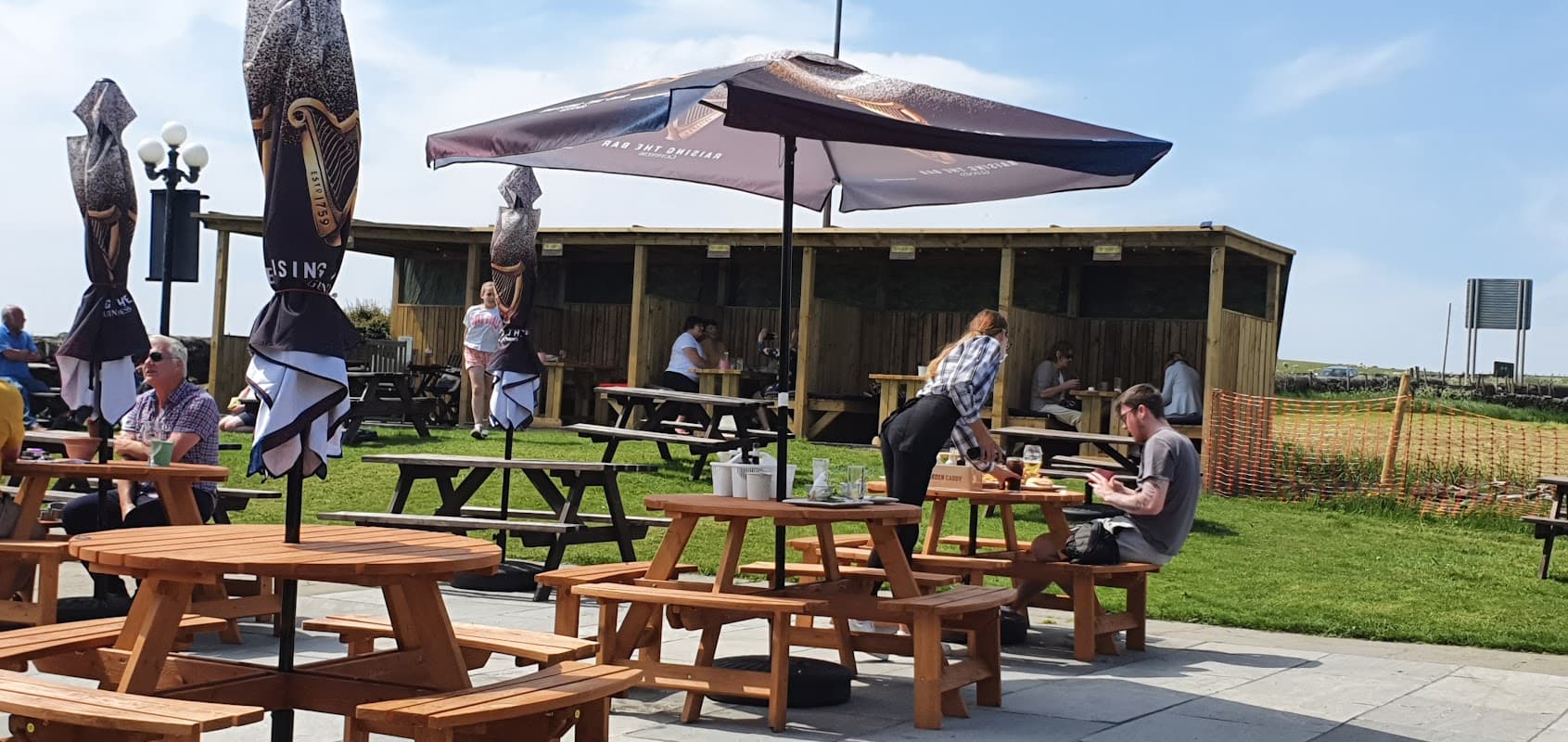 Travellers Inn