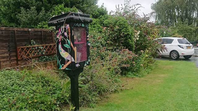 Little Free Library - Libraries in headingley