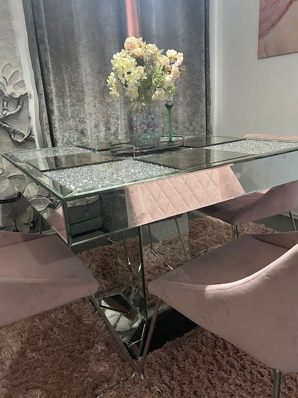 Outlet Mirrors & Furniture