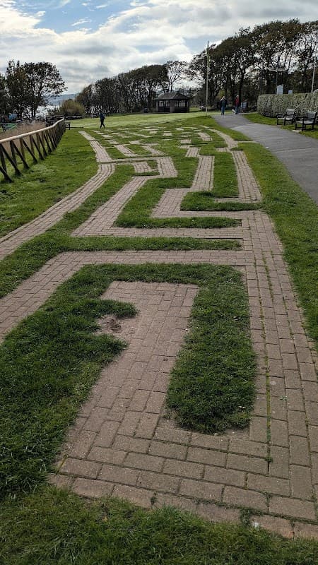 Filey Maze