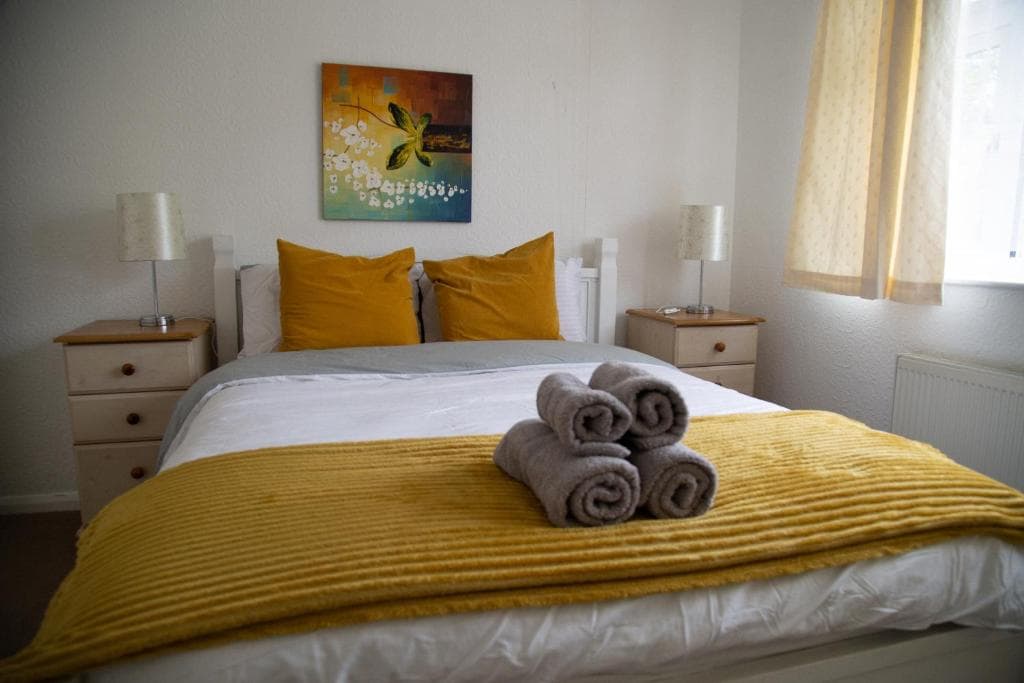 Lovely 2 Bed Home Close To Leeds City Centre