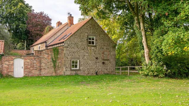 Accommodation at Waterside Cottage in markington