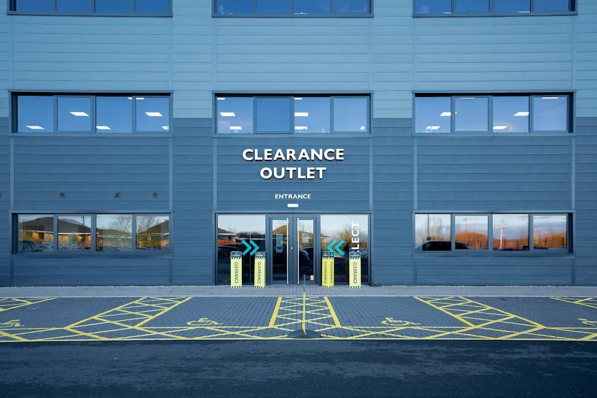 Easy Bathrooms Clearance Outlet & Collections