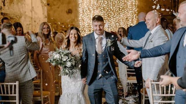 Top Mark Suits - Bridal Shops in pontefract