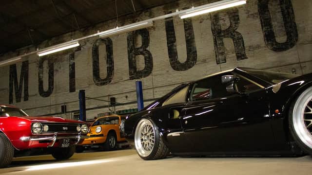 MotobuΜro - Garages in brighouse