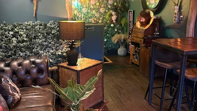 Dining at THE HIDEOUT EMPORIUM HOLMFIRTH in holme valley