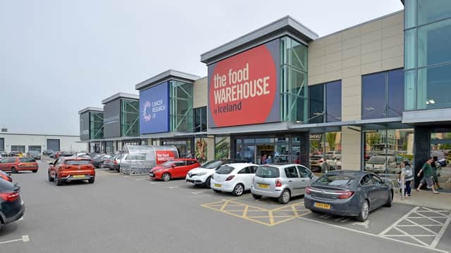 Anlaby Retail Park - Shopping Centres in hessle