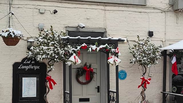 Food & drink at Fox & Hounds, Langthorpe in boroughbridge